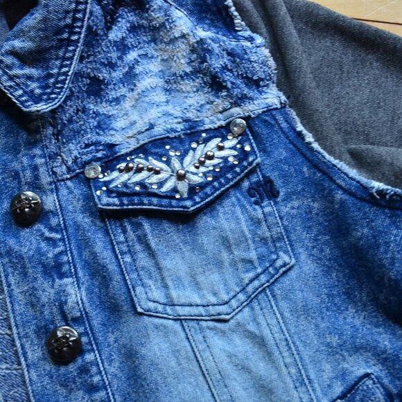 Miss Me Sweat Shirt Denim Jean Jacket Size L - Picture 9 of 13